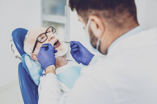 Best Emergency Tooth Extraction in Holt, AL
